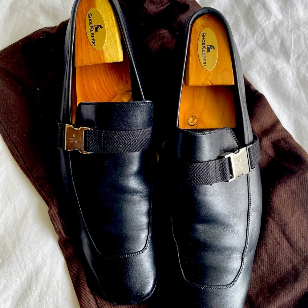Gucci Loafer with buckled strap